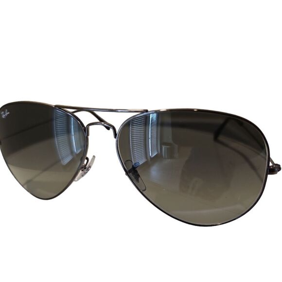 Ray Ban Aviator Gradient Grey Unisex Sunglasses RB3025 004/71 58 RB3025 004/71 - Picture 3 of 5